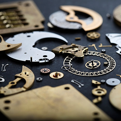 宝玑售后费用（宝玑表后盖进水）